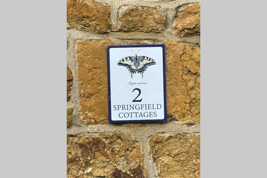 Cotswolds Cottage Ilmington With Wood Burning Stove & Bbq - Pet Friendly ชิปปิงแคมป์เดน ภายนอก รูปภาพ